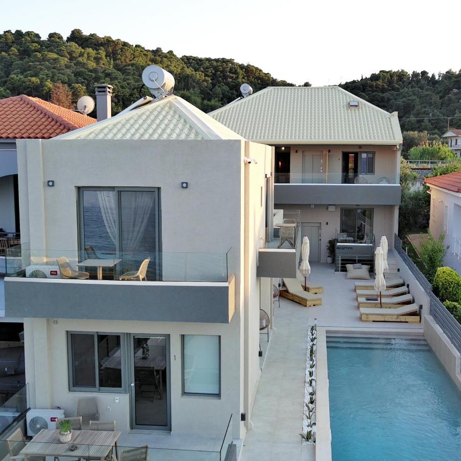 Dhiminio Theros Suites מראה חיצוני תמונה