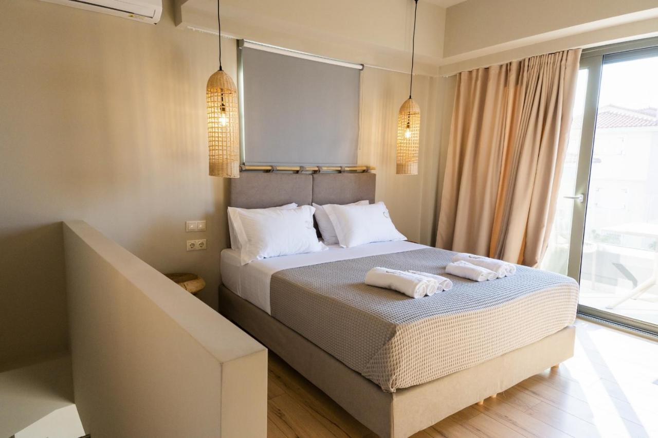 Dhiminio Theros Suites מראה חיצוני תמונה